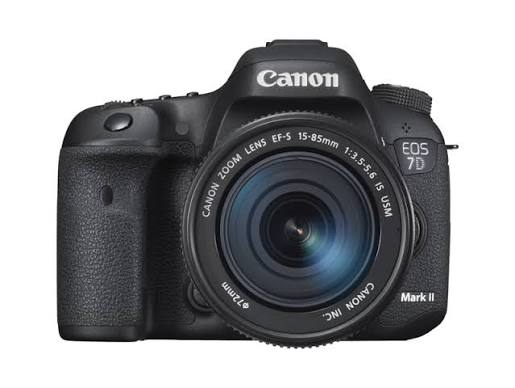 Buy refurbished Canon EOS 7D Mark II - Refurbished | Refurbo.in